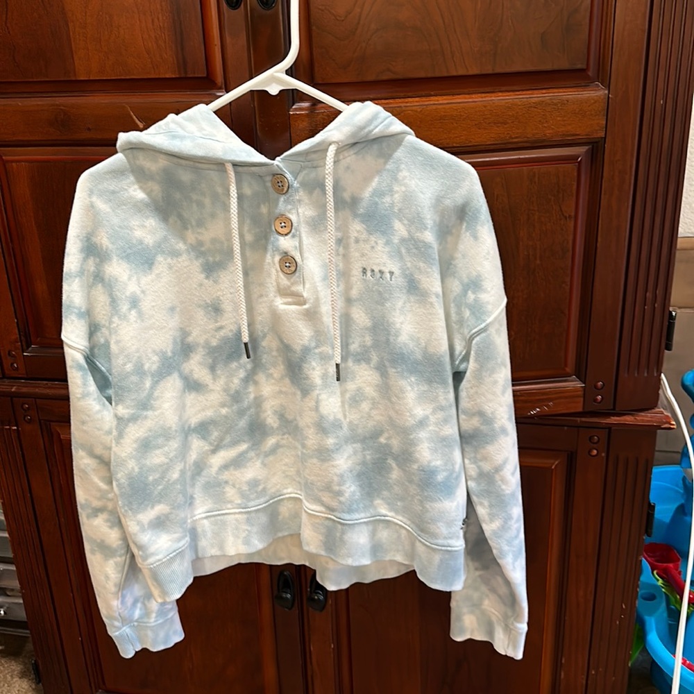 ROXY Surf Brand Light Blue and White Cropped Hoodie. Size L